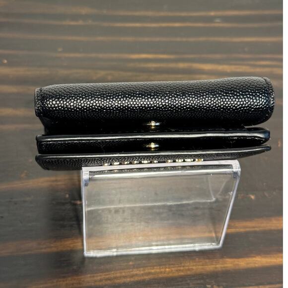 Marc Jacobs Pebble Leather Tri-fold Wallet - Picture 6 of 9